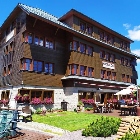 Hotel Oddech Pec pod Snezkou Esterno foto
