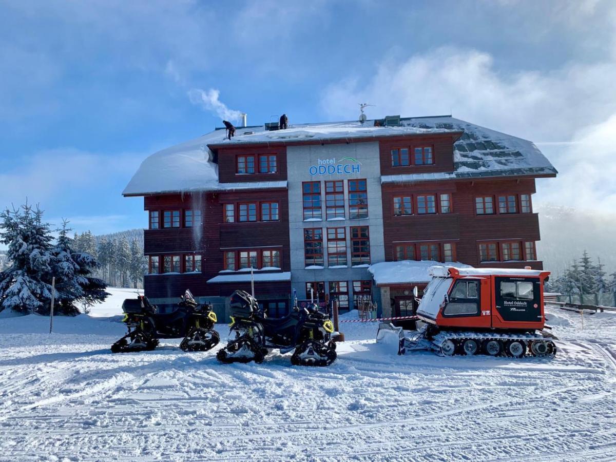 Hotel Oddech Pec pod Snezkou Esterno foto