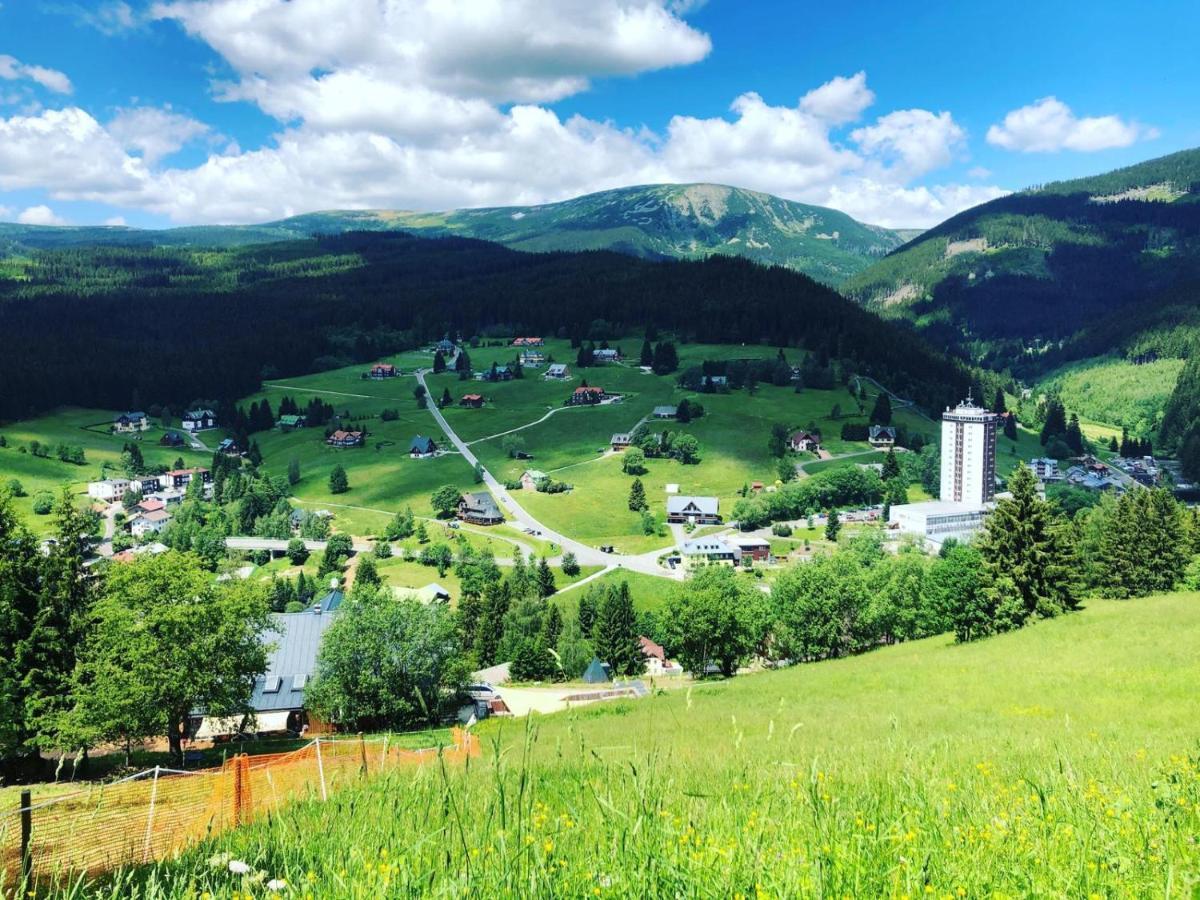 Hotel Oddech Pec pod Snezkou Esterno foto